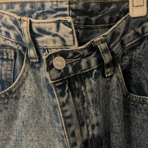 Adorable XS/2 asymmetric bicolor jeans - Picture 4 of 4